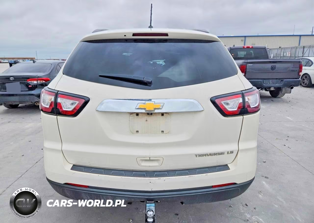 2015 Chevrolet Traverse Ls VIN:1GNKRFKD8FJ104165 - 6