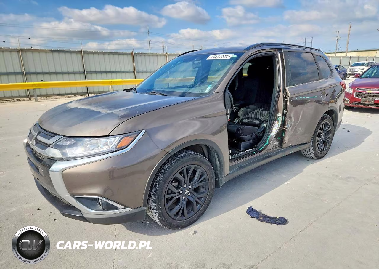 2018 Mitsubishi Outlander Se – zdjęcie 1 z 14