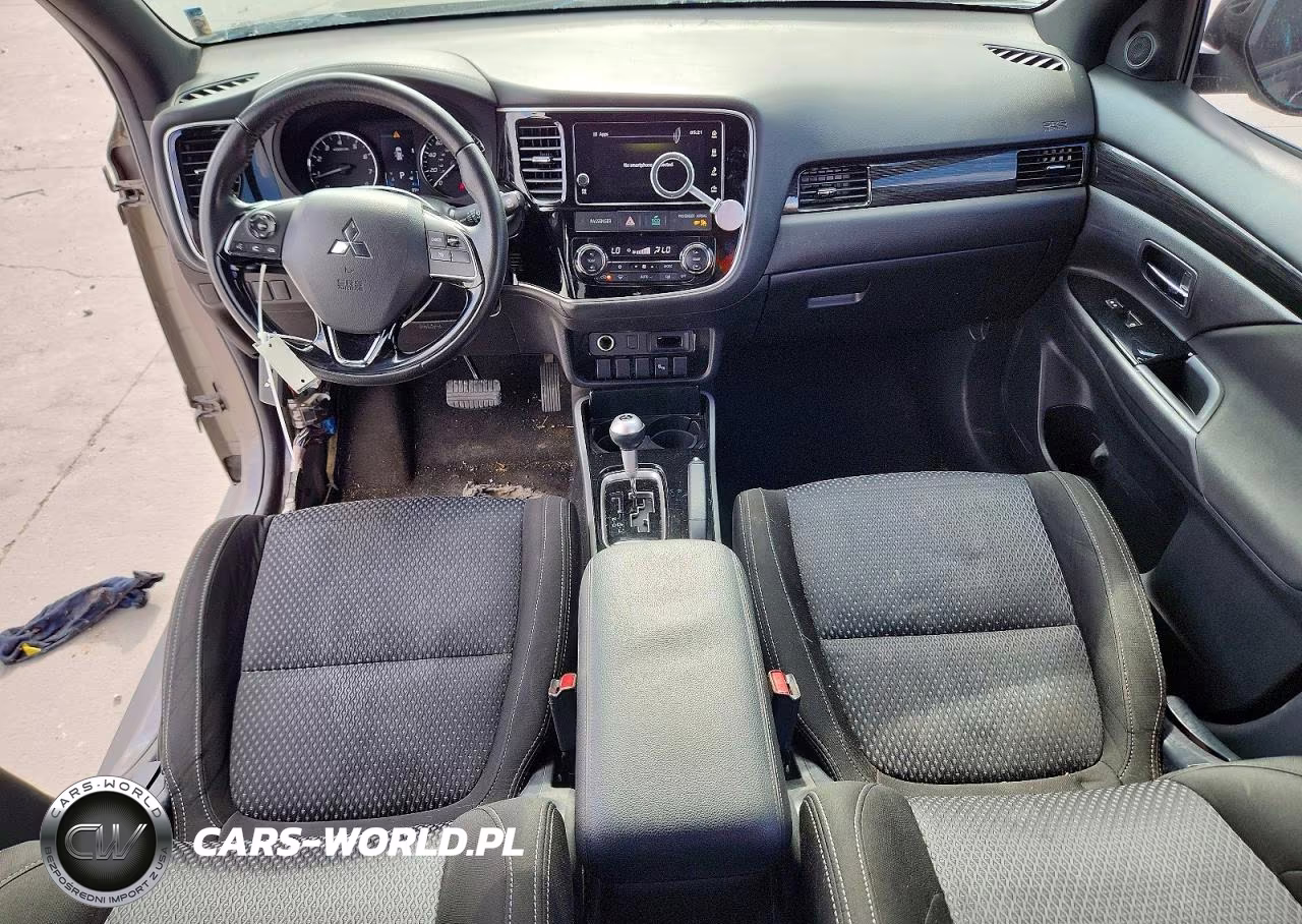 2018 Mitsubishi Outlander Se VIN:JA4AD3A3XJZ064153 - 8