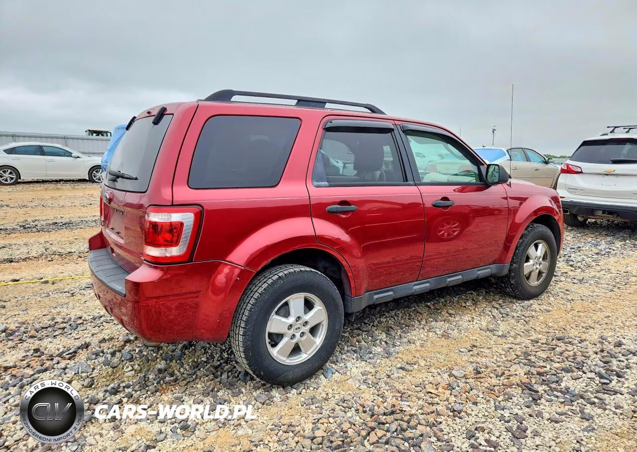 2012 Ford Escape Xlt VIN:1FMCU0D78CKB91132 - 3