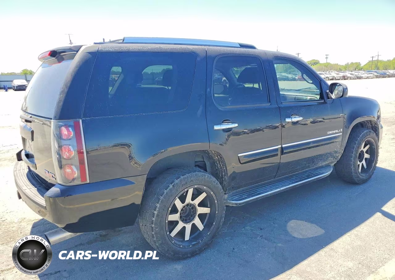 2007 GMC Yukon Denali VIN:1GKFK63837J133224 - 3