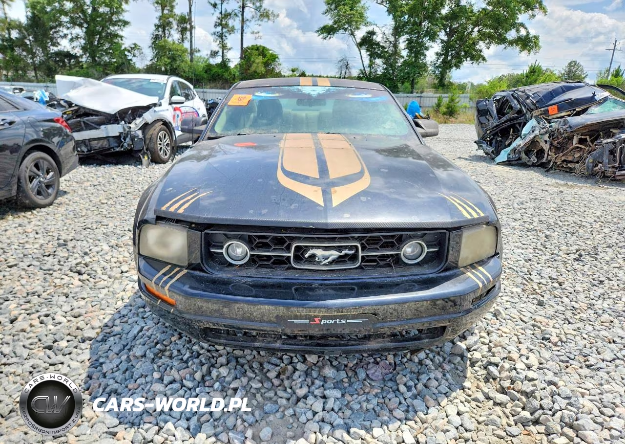 2007 Ford Mustang VIN:1ZVFT80N775203750 - 5