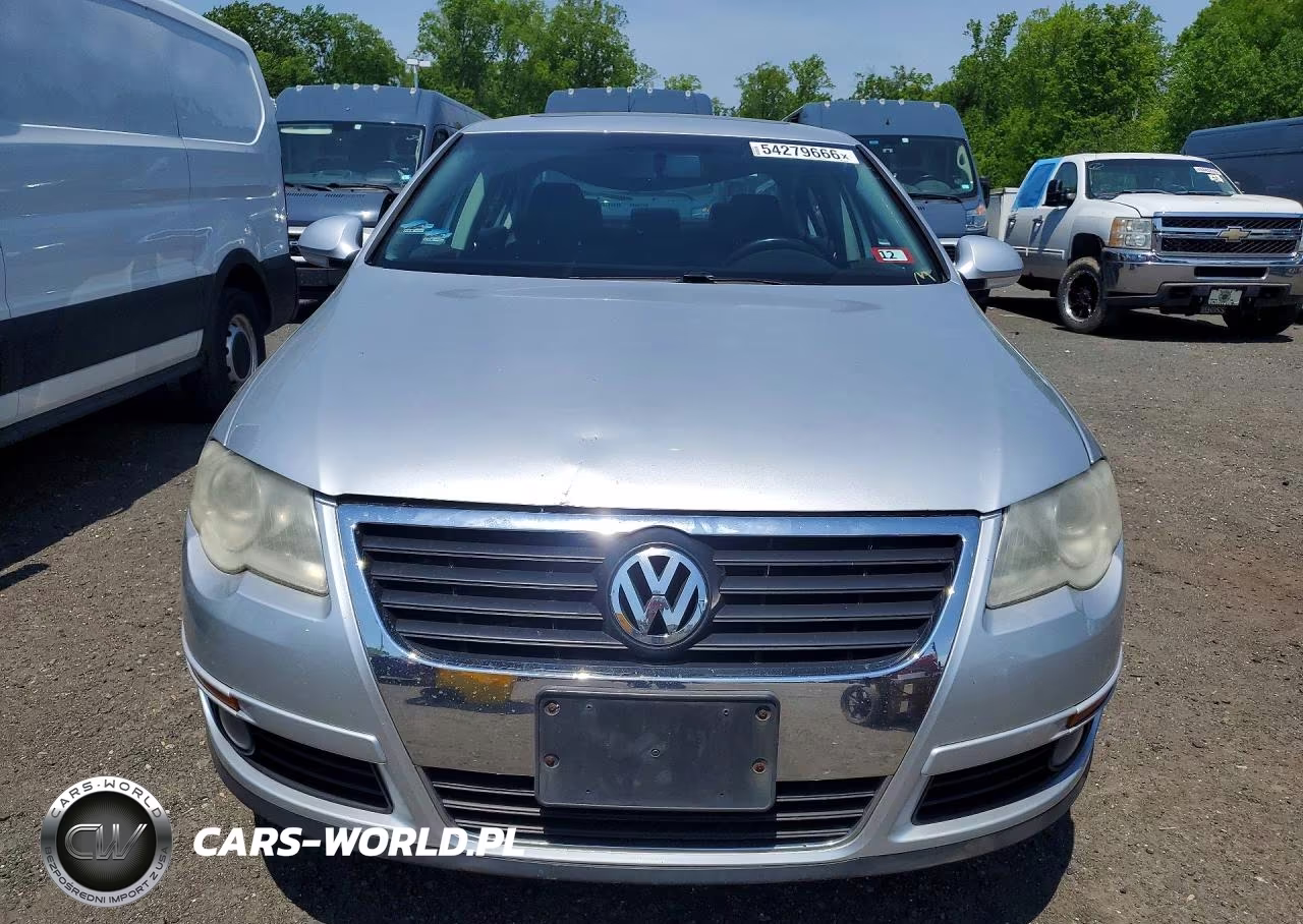 2010 Volkswagen Passat Komfort VIN:WVWJM7AN7AE099710 - 5