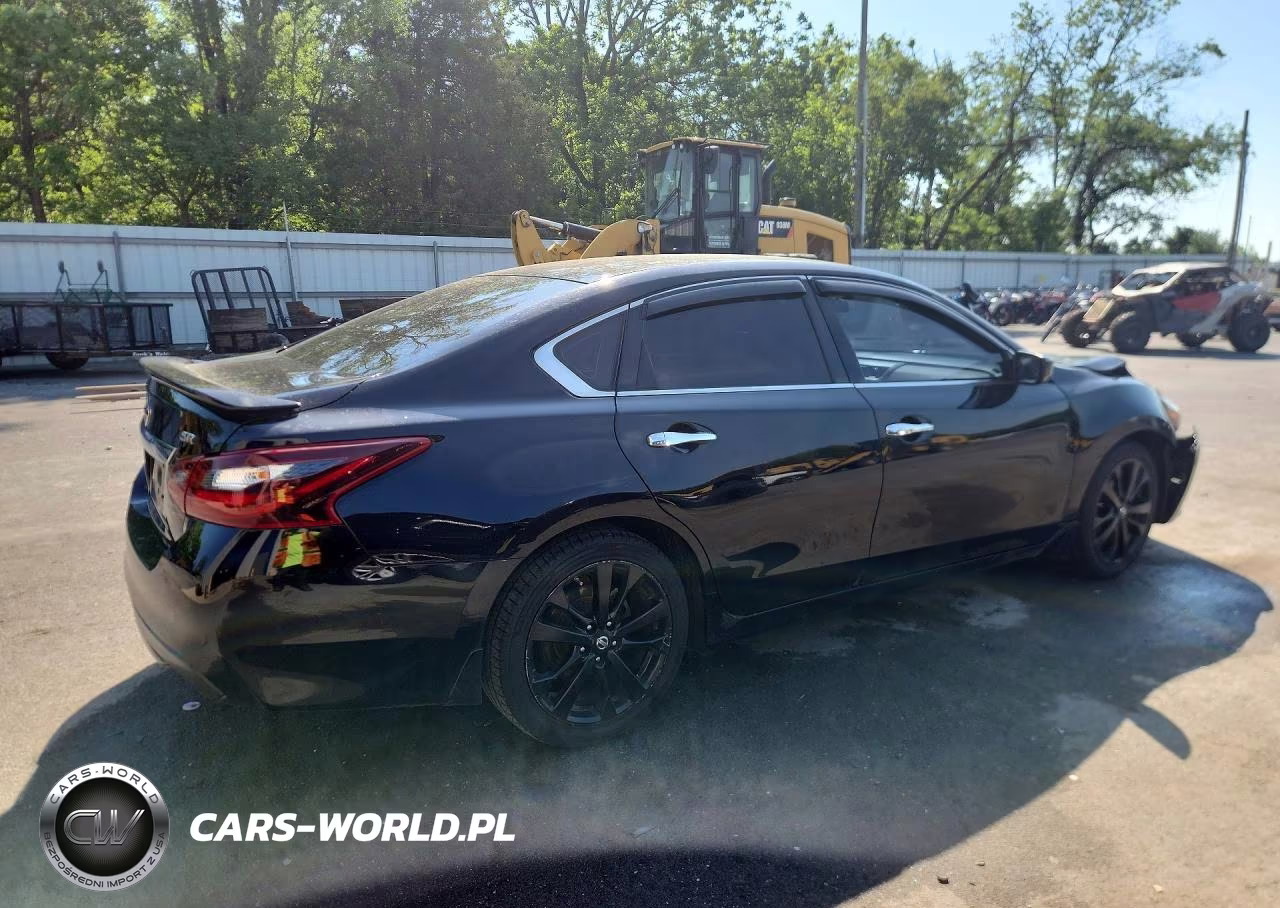 2017 Nissan Altima 2.5 Sr VIN:1N4AL3AP3HC287388 - 3