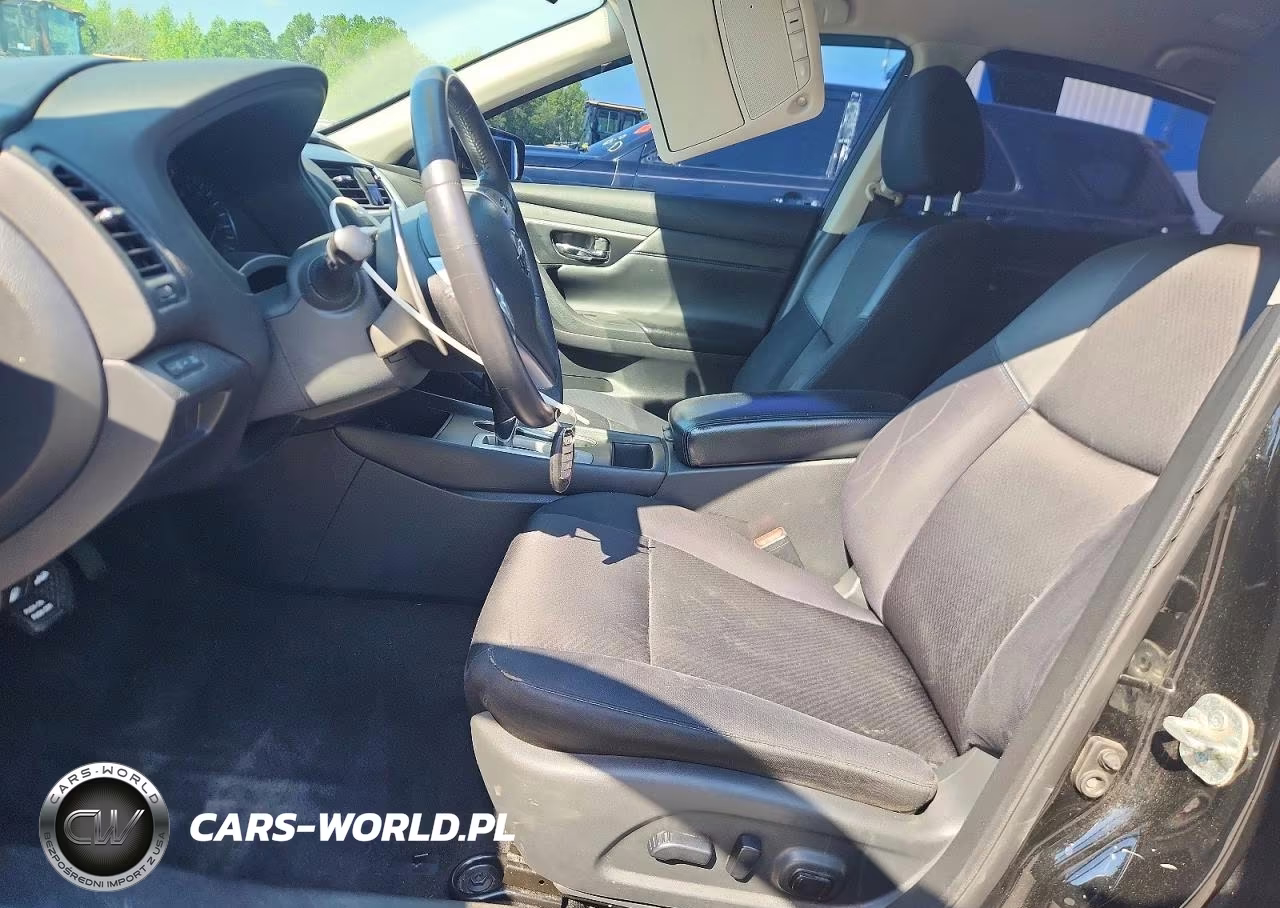 2017 Nissan Altima 2.5 Sr VIN:1N4AL3AP3HC287388 - 7