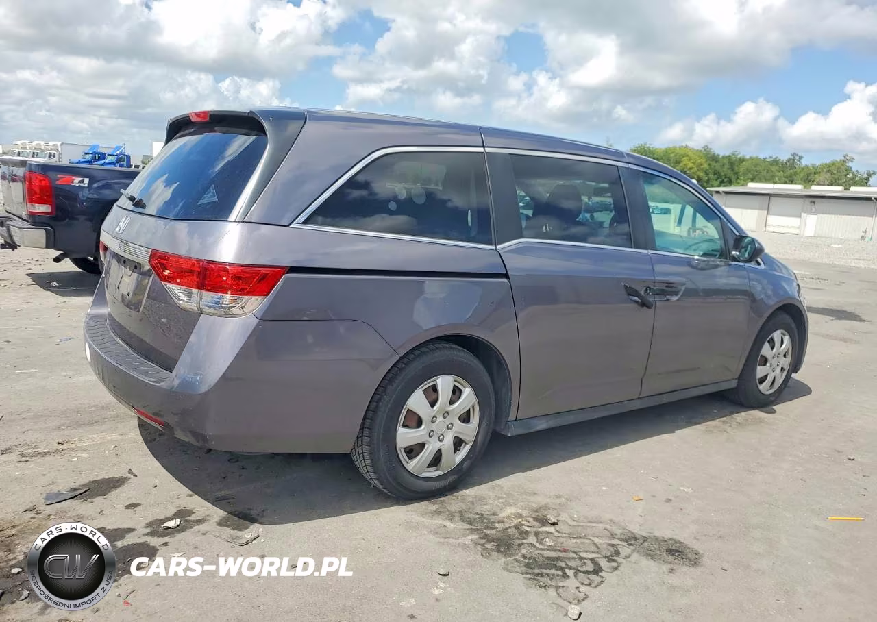 2015 Honda Odyssey Lx VIN:5FNRL5H20FB116889 - 3