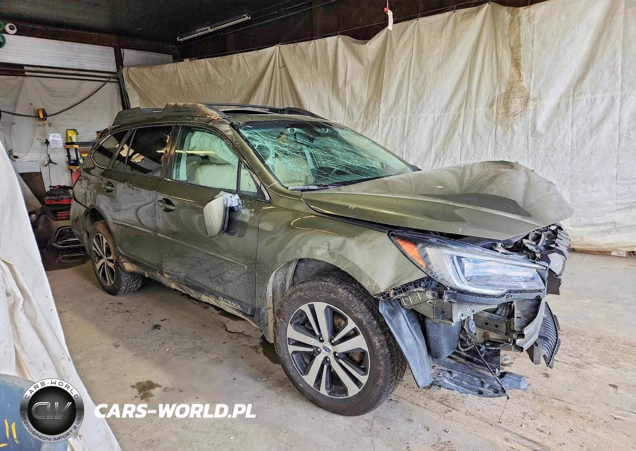2018 Subaru Outback 2.5I Limited VIN:4S4BSANC2J3330598 - 4