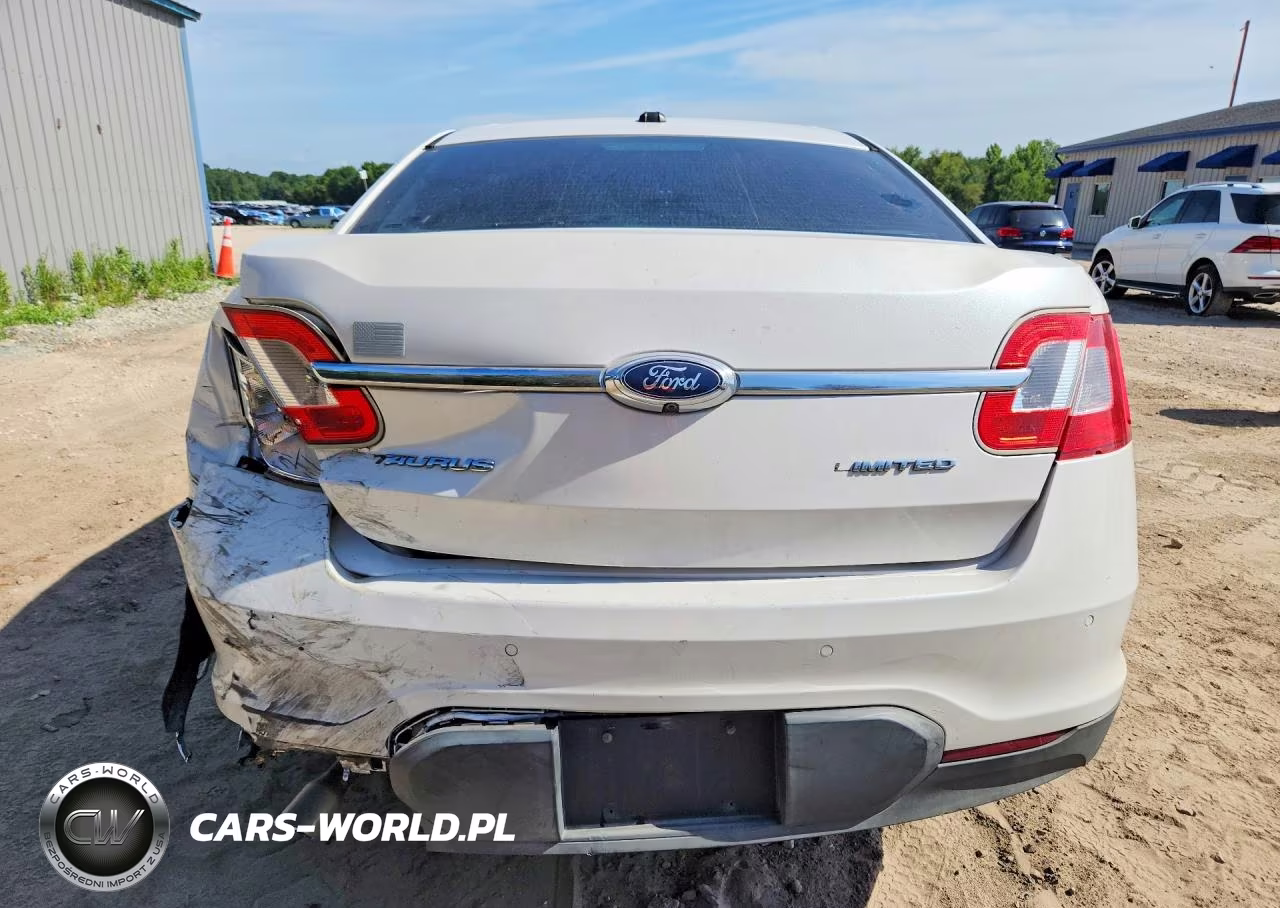 2010 Ford Taurus Limited VIN:1FAHP2FW4AG141044 - 6