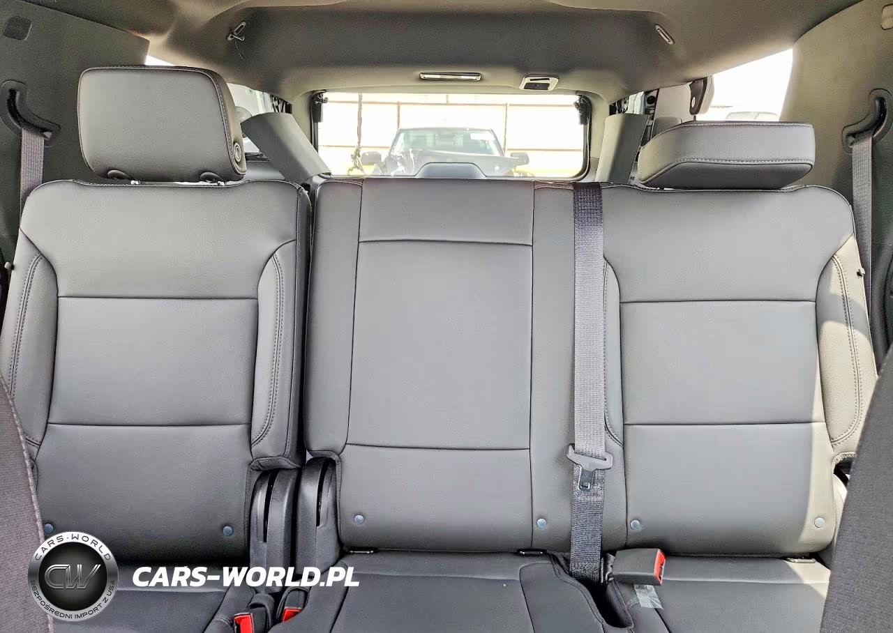 2024 Chevrolet Tahoe C1500 VIN:1GNSCLED5RR301232 - 10