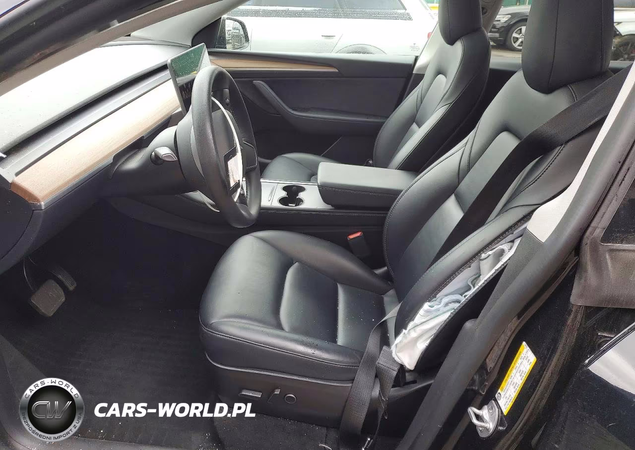 2022 Tesla Model Y VIN:7SAYGAEE5NF541372 - 7