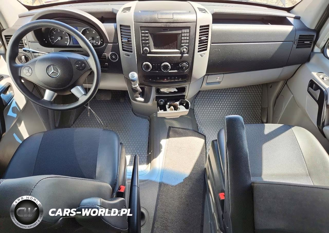 2015 Mercedes-Benz Sprinter 2500 VIN:WD4PE7DC2FP172288 - 8
