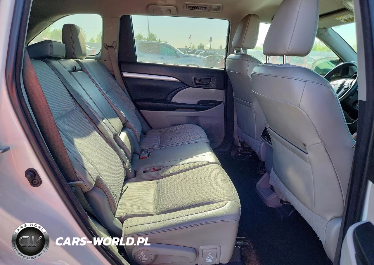 2015 Toyota Highlander Le Plus VIN:5TDBKRFH5FS088098 - 10