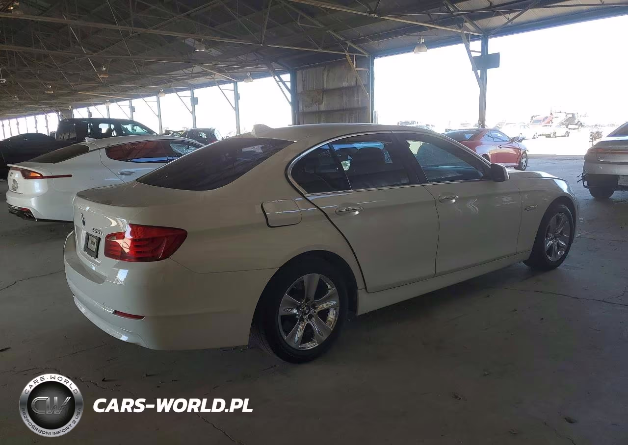 2012 BMW 528 I VIN:WBAXG5C56CDX03787 - 3