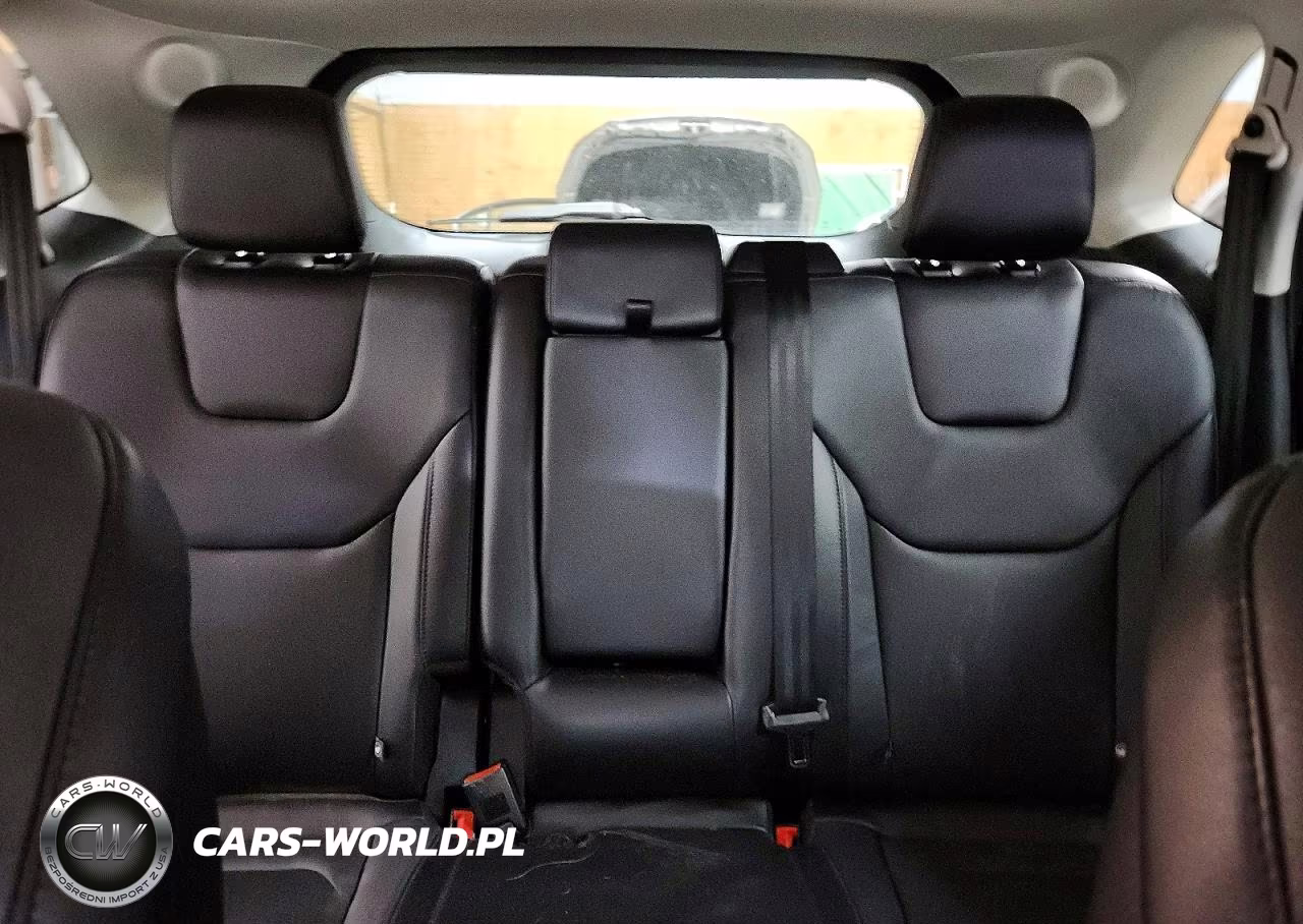 2018 Ford Edge Titanium VIN:2FMPK4K98JBB06820 - 10