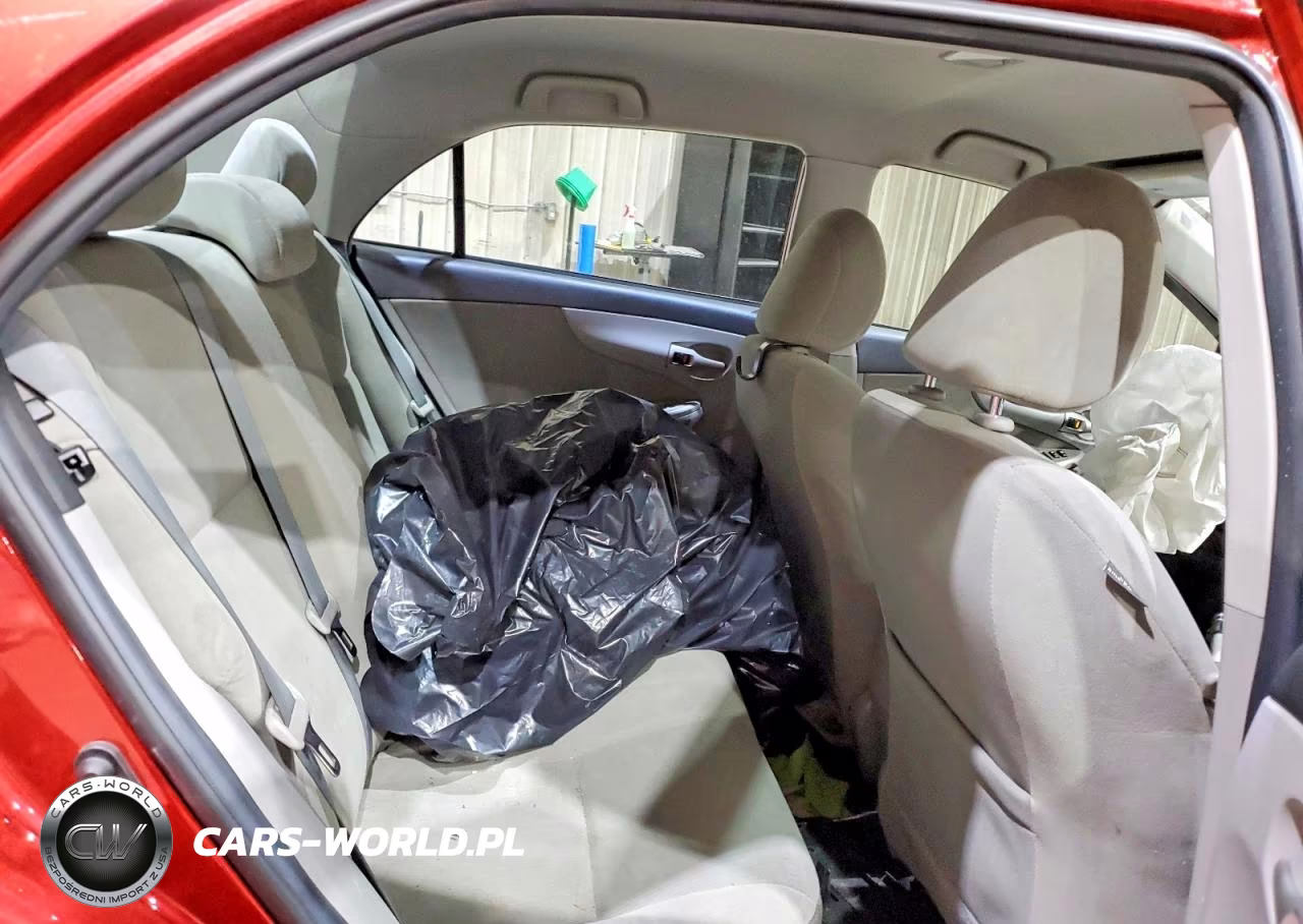 2013 Toyota Corolla Le VIN:5YFBU4EE8DP084816 - 10