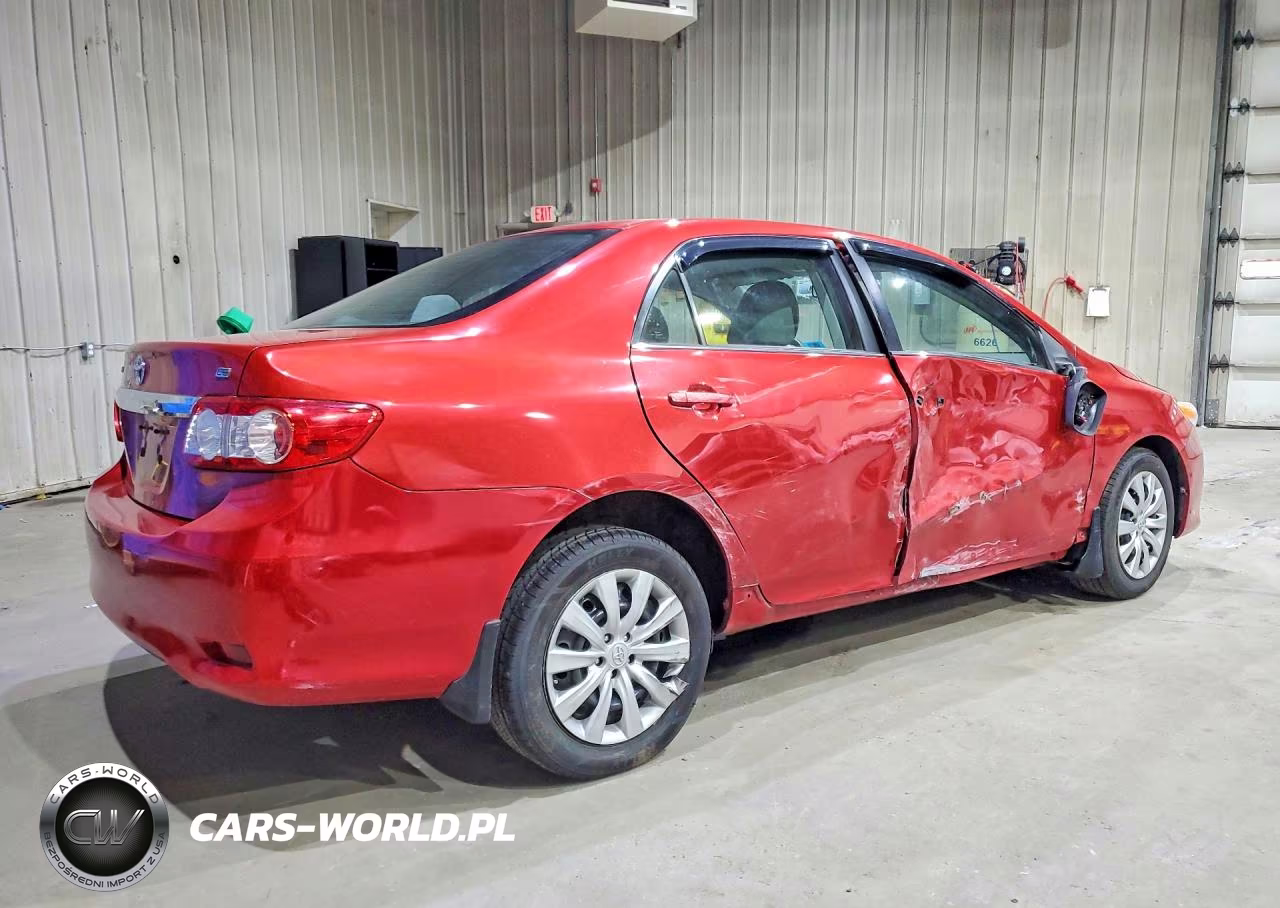 2013 Toyota Corolla Le VIN:5YFBU4EE8DP084816 - 3