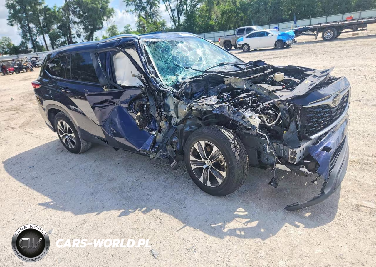 2021 Toyota Highlander Xle VIN:5TDGZRAH4MS530343 - 4