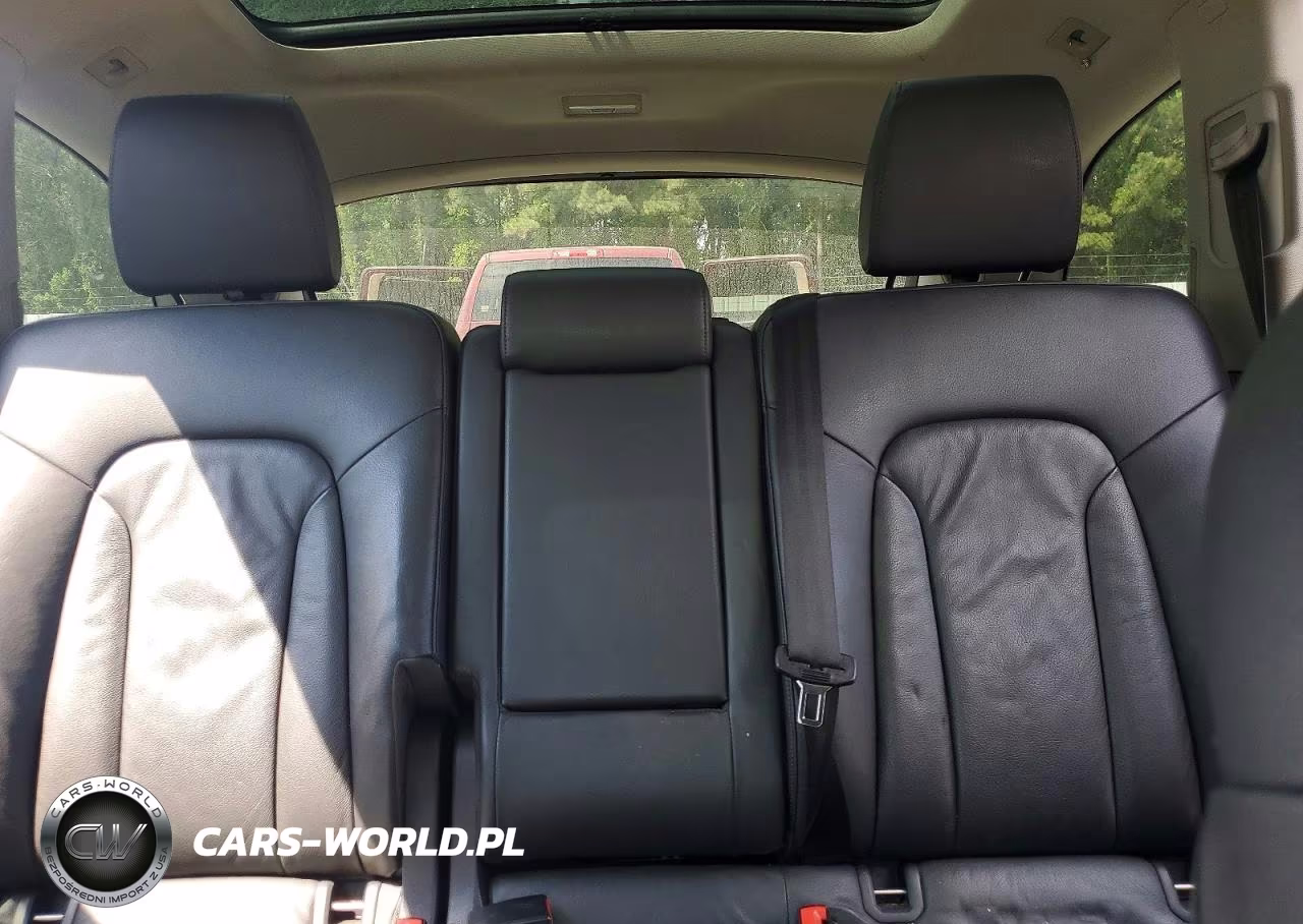2014 Audi Q7 Premium Plus VIN:WA1LMAFE3ED005293 - 10
