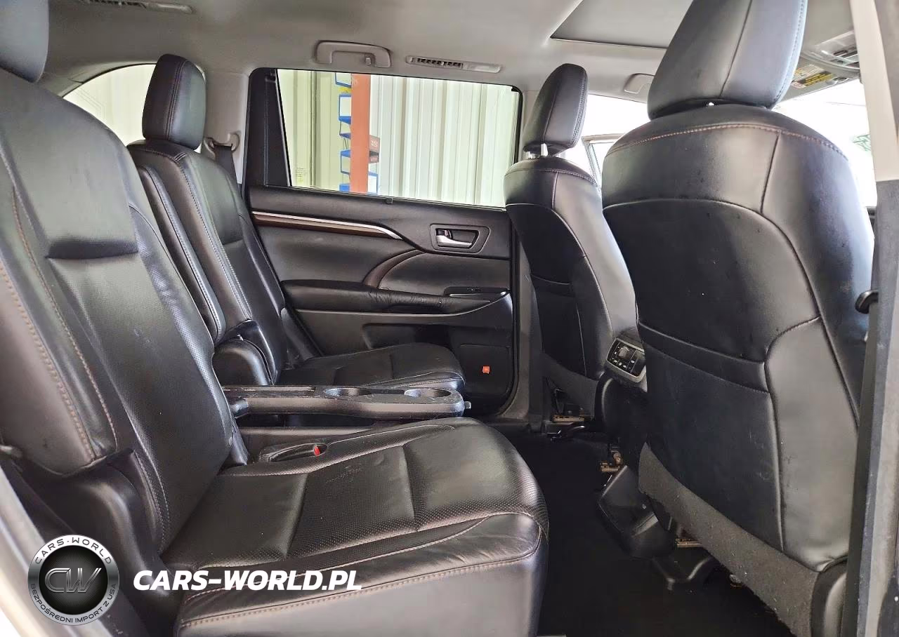 2016 Toyota Highlander Limited VIN:5TDYKRFH7GS130685 - 11