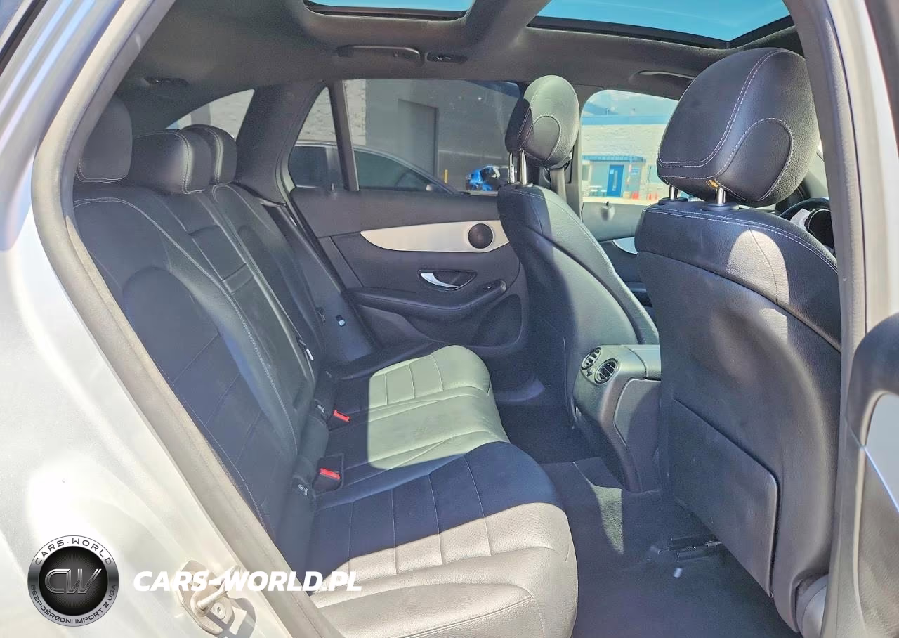 2017 Mercedes-Benz Glc 300 4Matic VIN:WDC0G4KBXHF133420 - 10