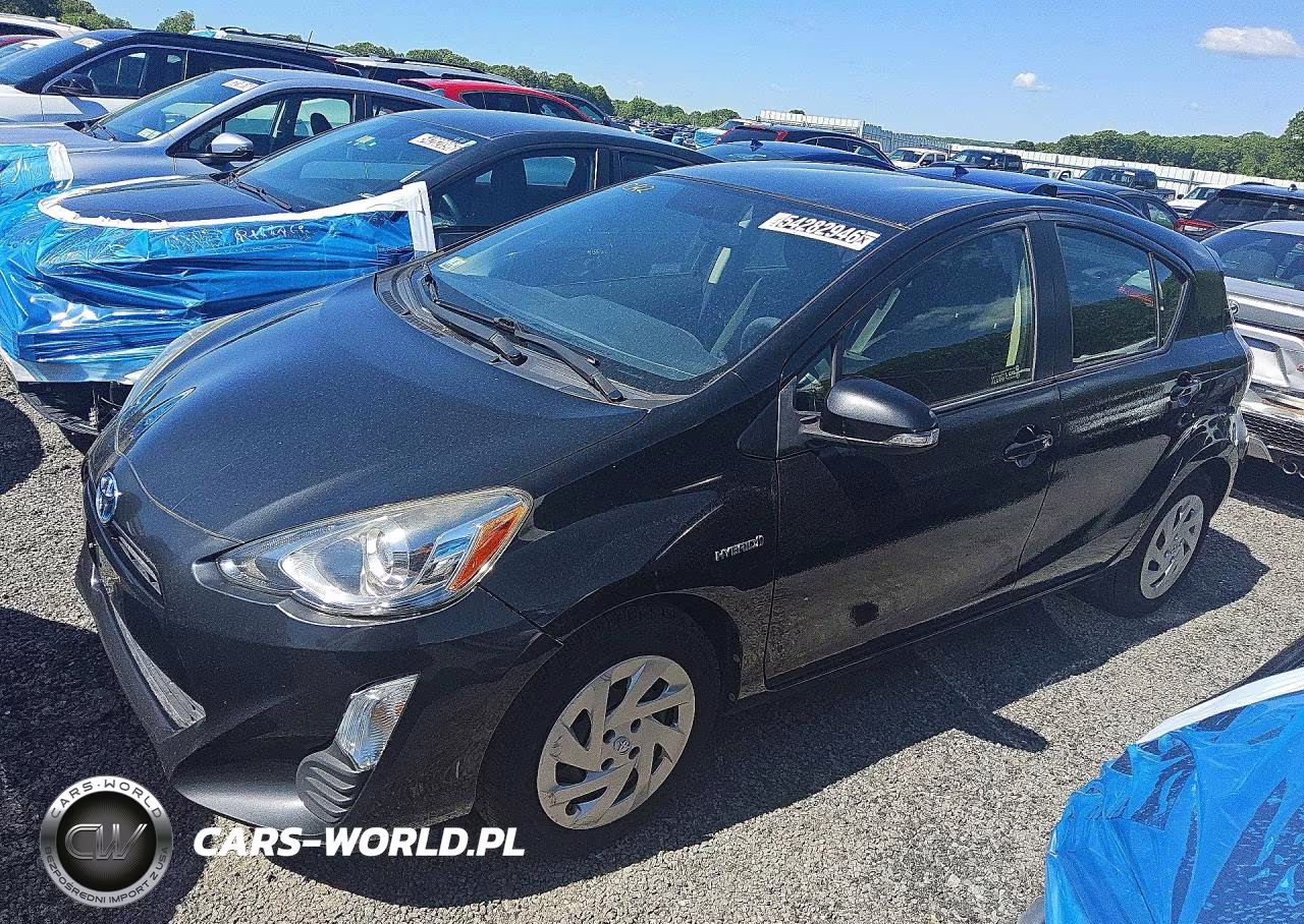 2016 Toyota Prius C Two