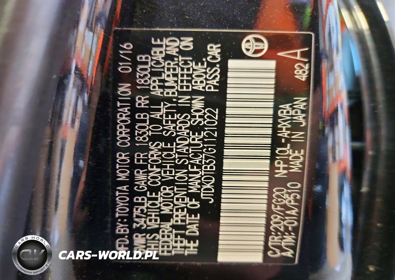 2016 Toyota Prius C Two VIN:JTDKDTB37G1121022 - 12