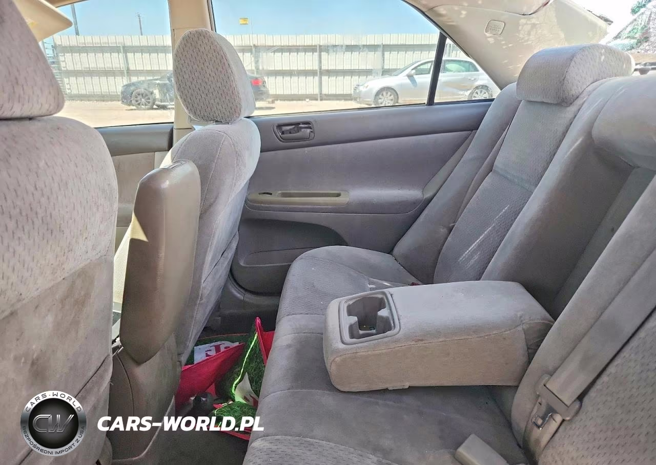 2003 Toyota Camry Le V6 VIN:4T1BF30KX3U547943 - 12
