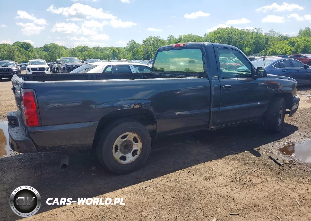 2003 Chevrolet Silverado C1500 VIN:1GCEC14X73Z275679 - 3