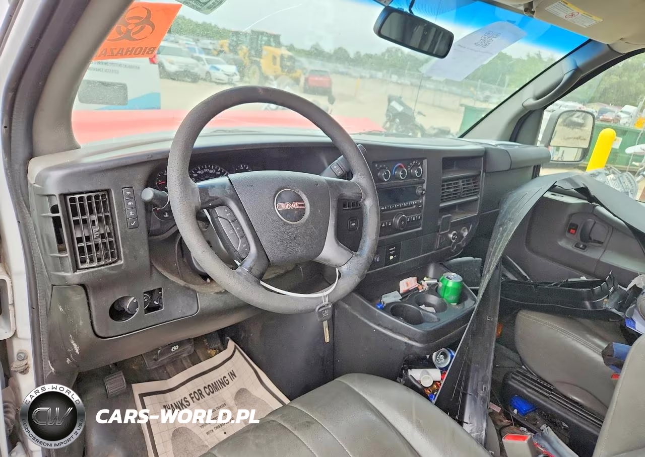 2015 GMC Savana G3500 VIN:1GTZ7TCF6F1181273 - 8