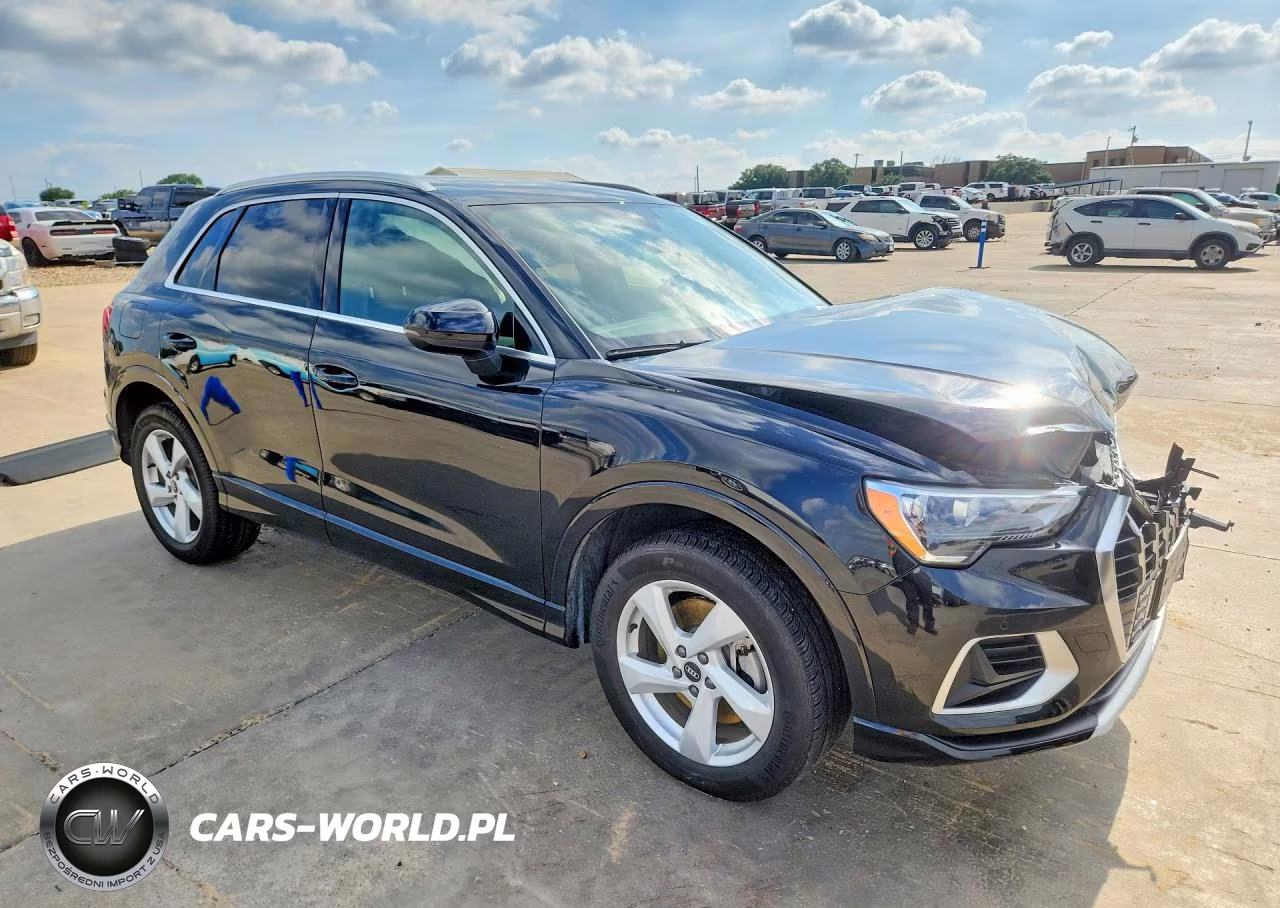 2022 Audi Q3 Premium 40 VIN:WA1AUCF3XN1031246 - 4