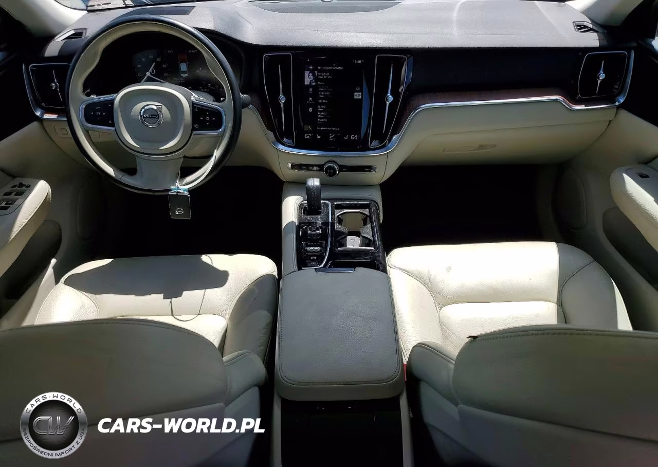 2021 Volvo S60 T8 Recharge R-Design VIN:7JRBR0FZ3MG122743 - 8