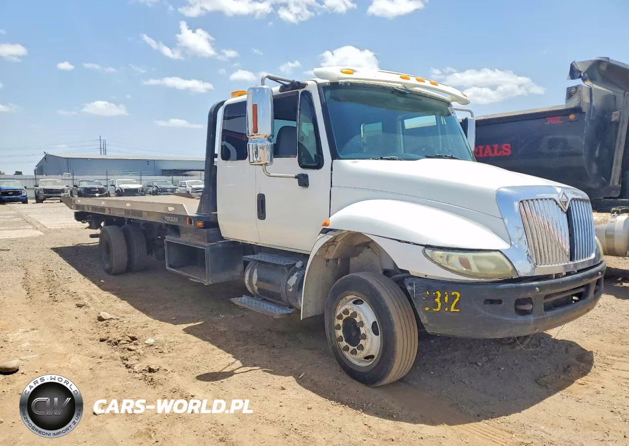 2007 International 4000 4300 - Box Truck
