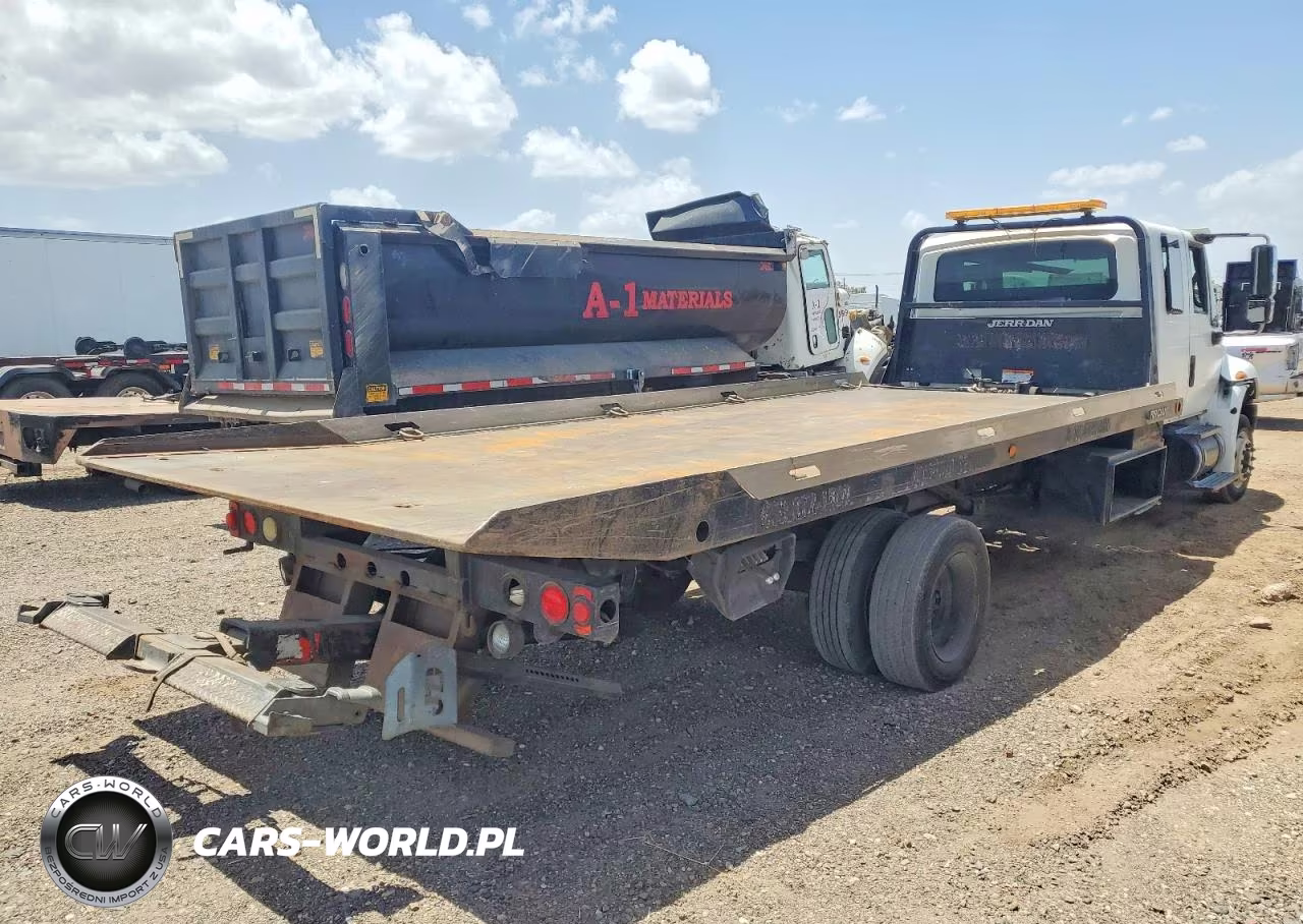 2007 International 4000 4300 - Box Truck VIN:1HTMMAAL17H392439 - 4