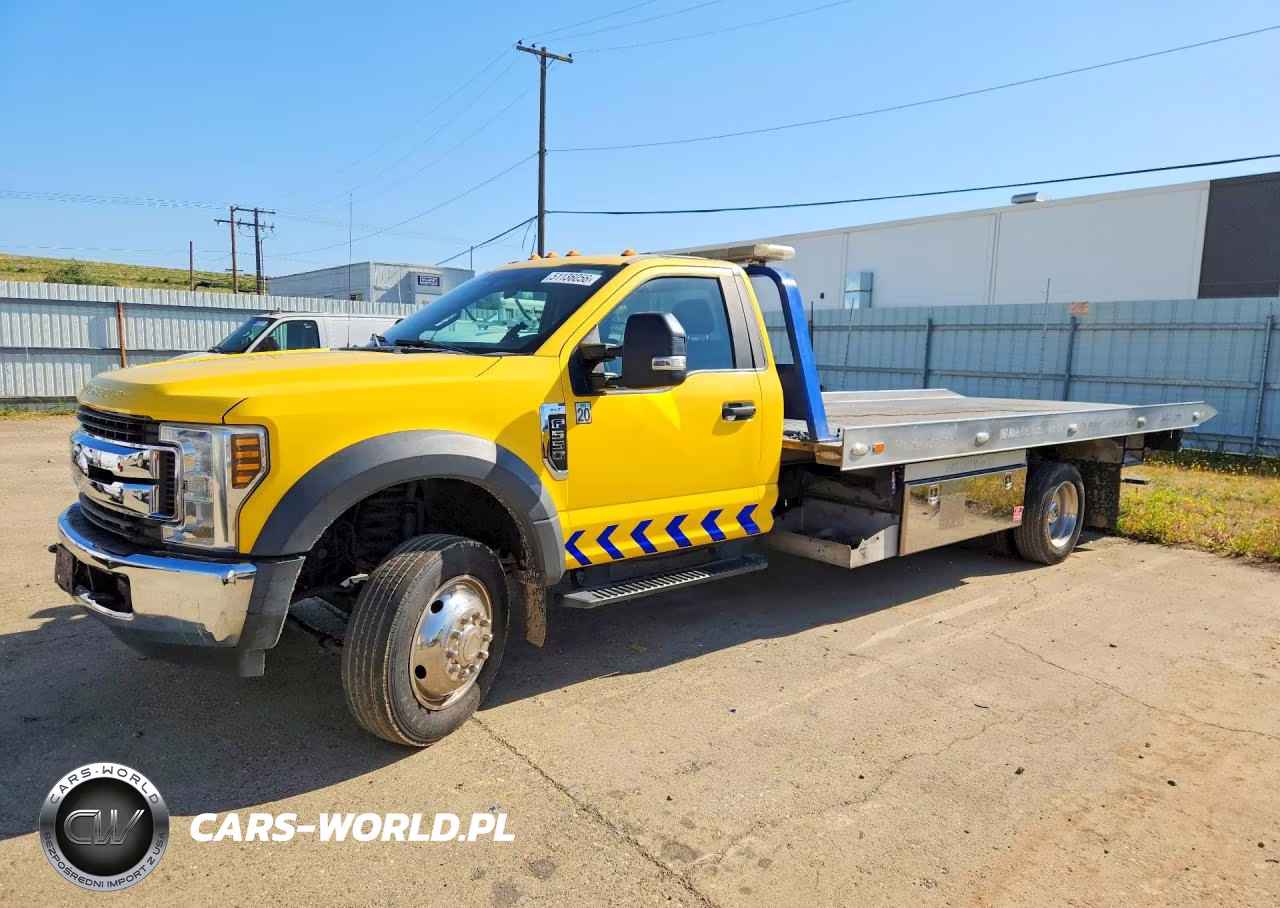 2019 Ford F550 Super Duty – zdjęcie 1 z 12