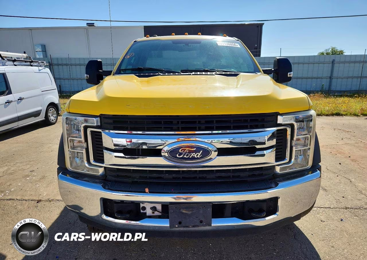 2019 Ford F550 Super Duty VIN:1FDUF5GY2KDA01683 - 5