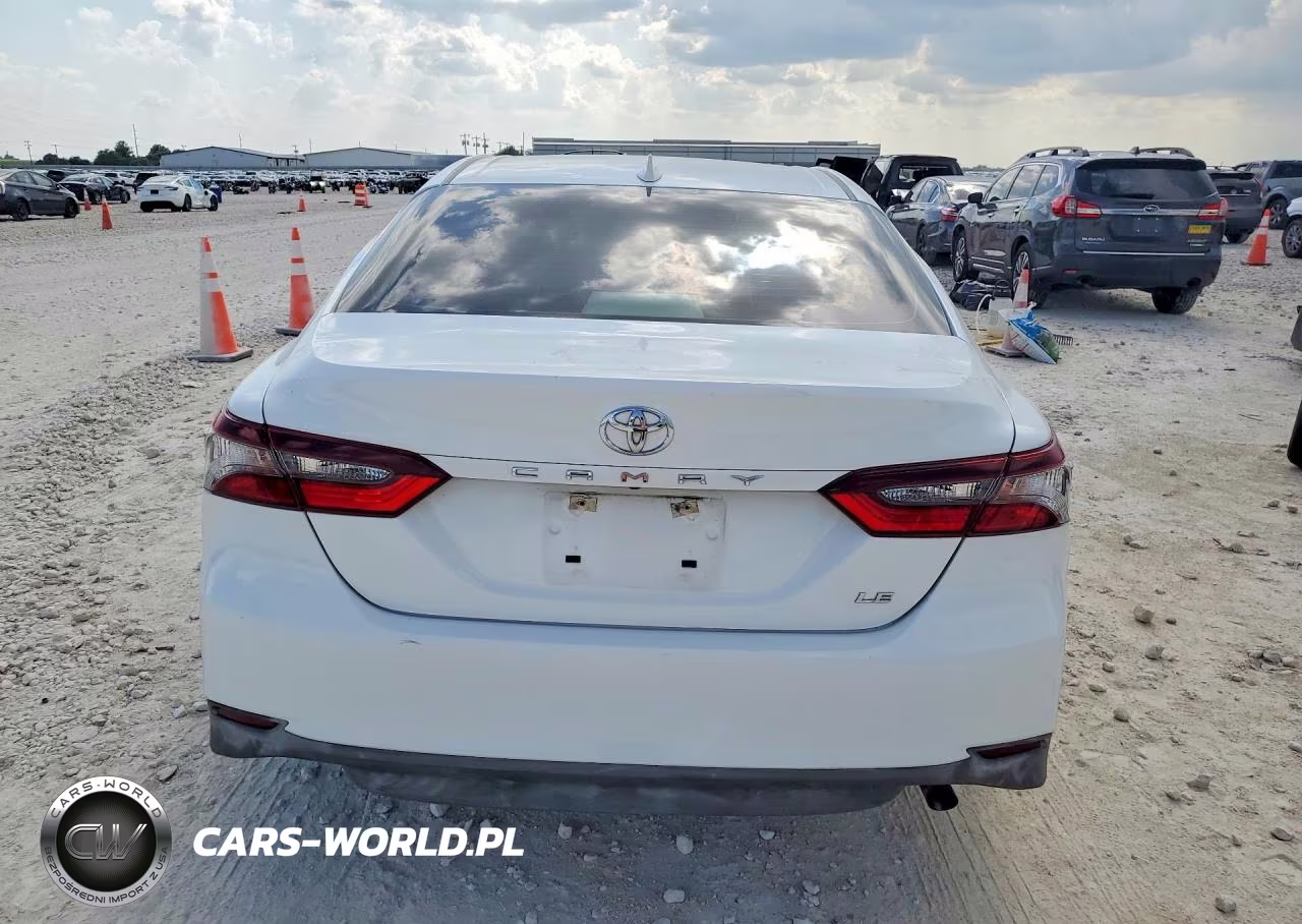 2021 Toyota Camry Le VIN:4T1C11AK9MU581511 - 6