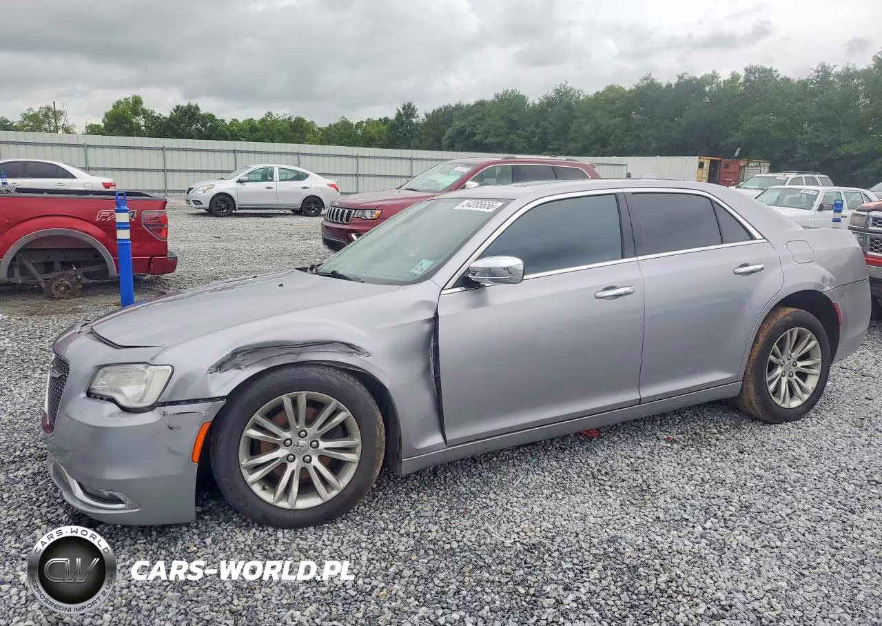 2016 Chrysler 300C