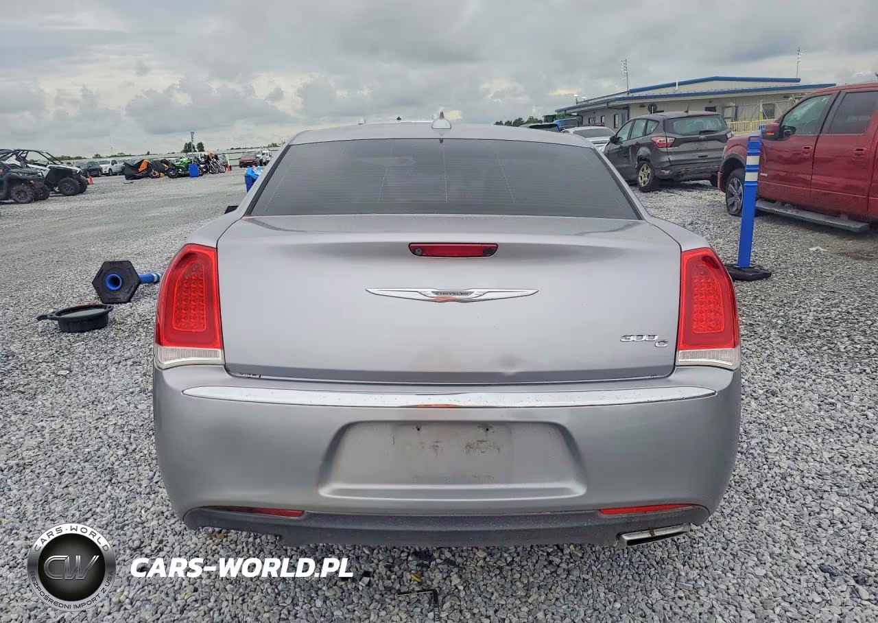 2016 Chrysler 300C VIN:2C3CCAEG2GH286993 - 6