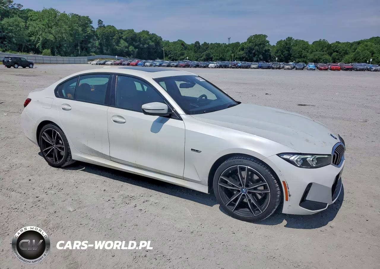 2023 BMW 330E VIN:3MW39FF04P8D17063 - 4