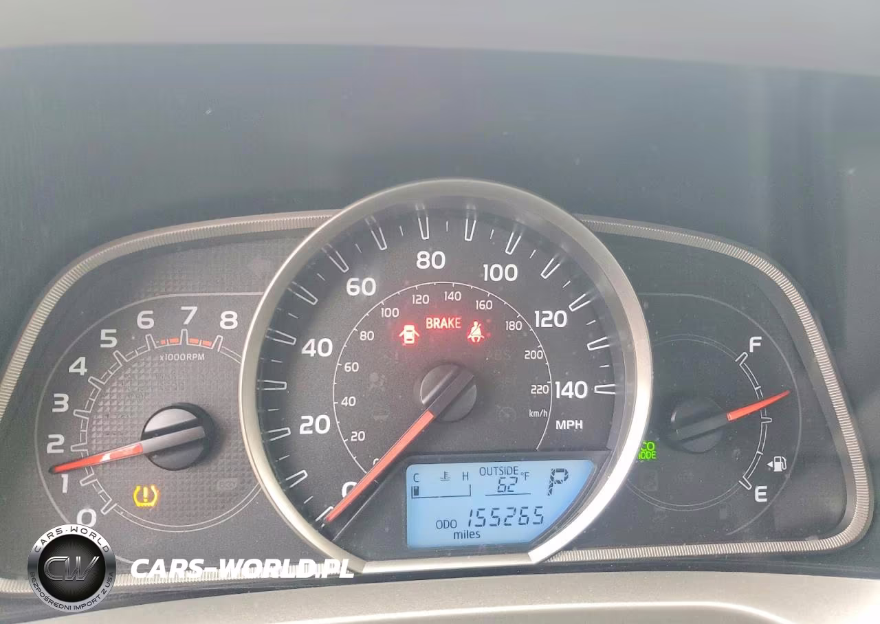 2015 Toyota Rav4 Le VIN:JTMBFREVXFD171467 - 9
