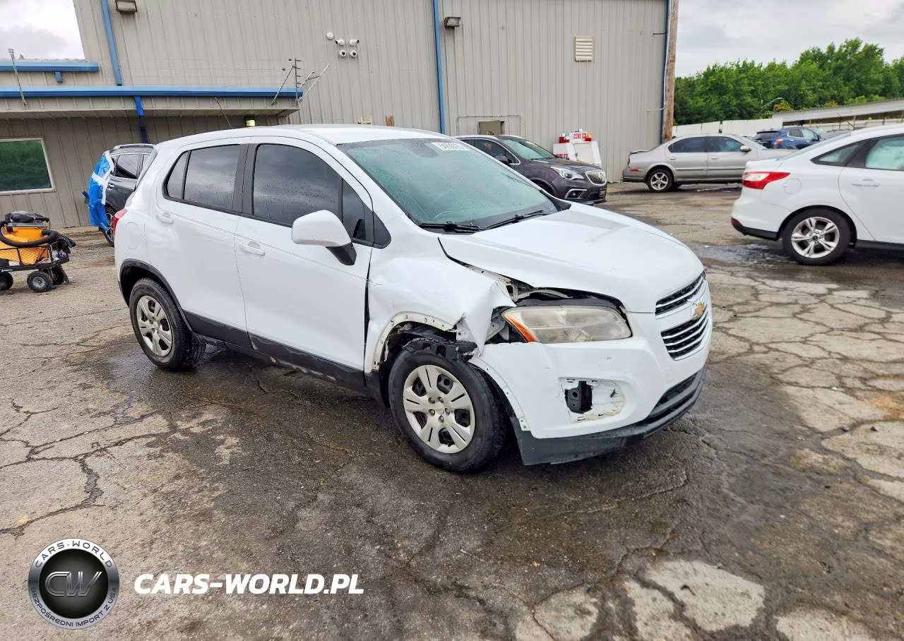 2015 Chevrolet Trax Ls VIN:KL7CJKSB1FB093660 - 4