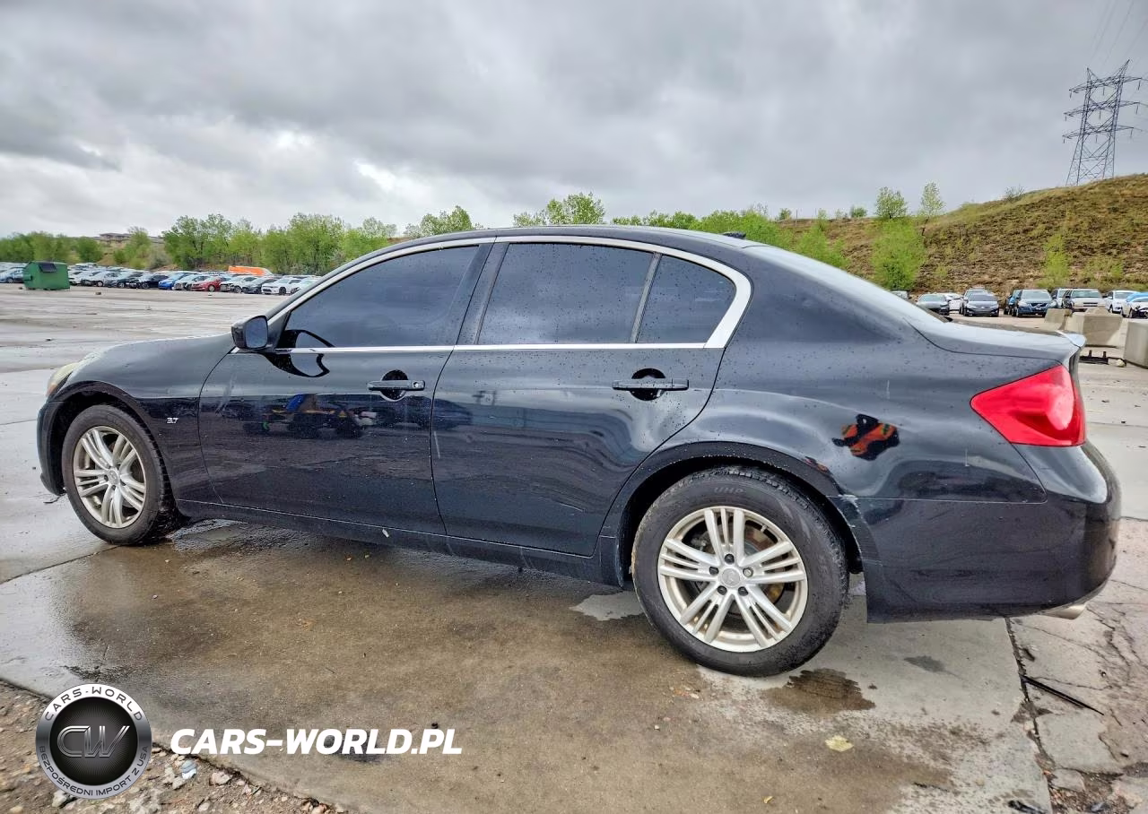 2015 Infiniti Q40 Base VIN:JN1CV6AR8FM650567 - 2