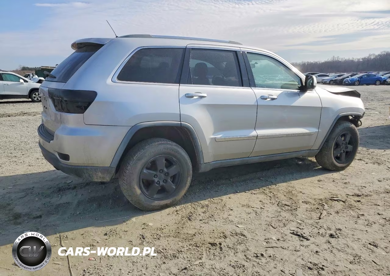2012 Jeep Grand Cherokee Laredo VIN:1C4RJFAG2CC148740 - 3