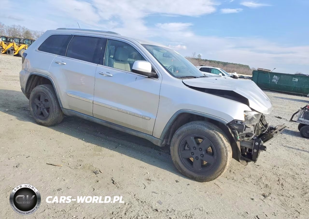 2012 Jeep Grand Cherokee Laredo VIN:1C4RJFAG2CC148740 - 4
