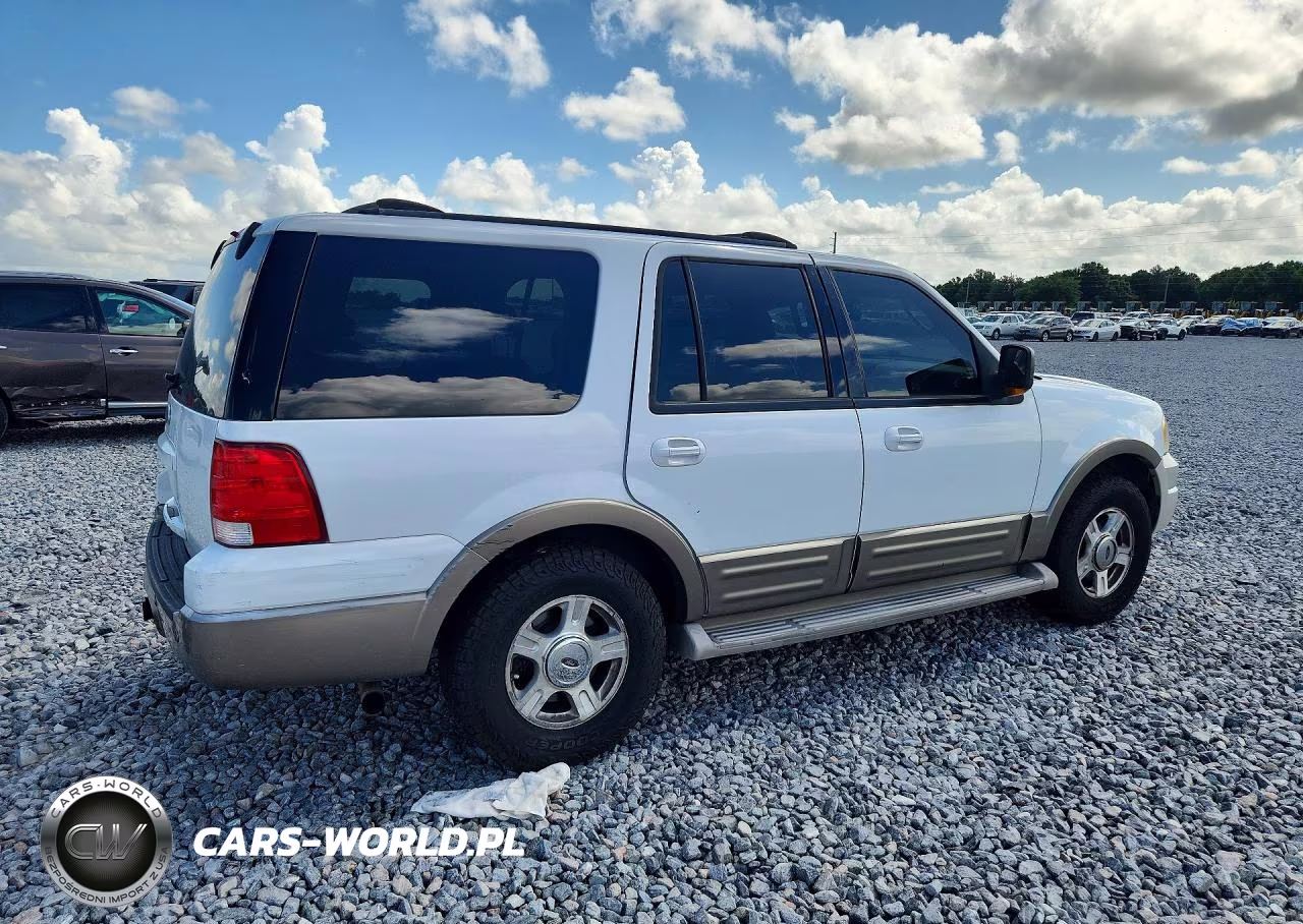 2004 Ford Expedition Eddie Bauer VIN:1FMFU18L14LB35992 - 3
