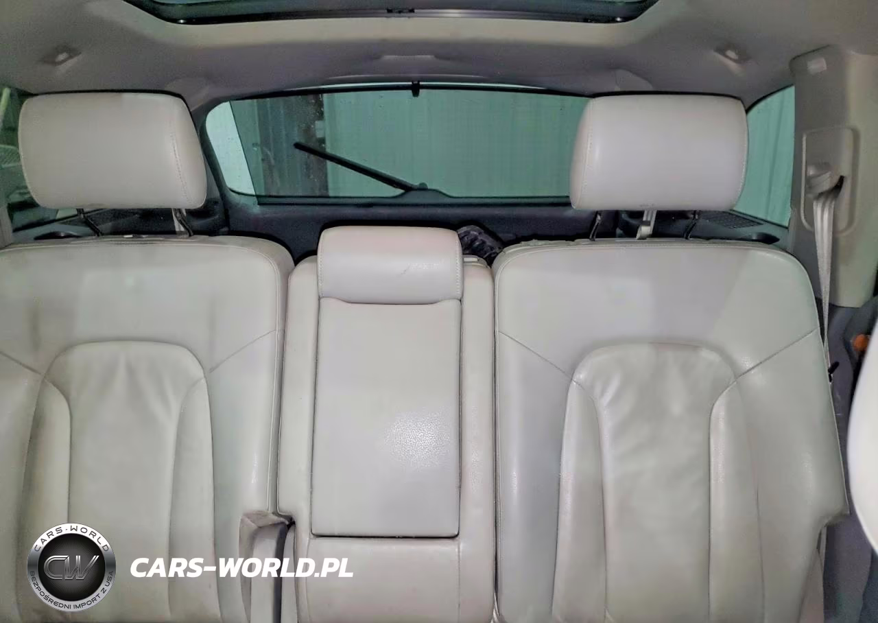 2010 Audi Q7 Premium Plus VIN:WA1LMAFE3AD008396 - 10