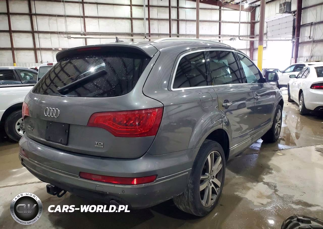 2010 Audi Q7 Premium Plus VIN:WA1LMAFE3AD008396 - 3
