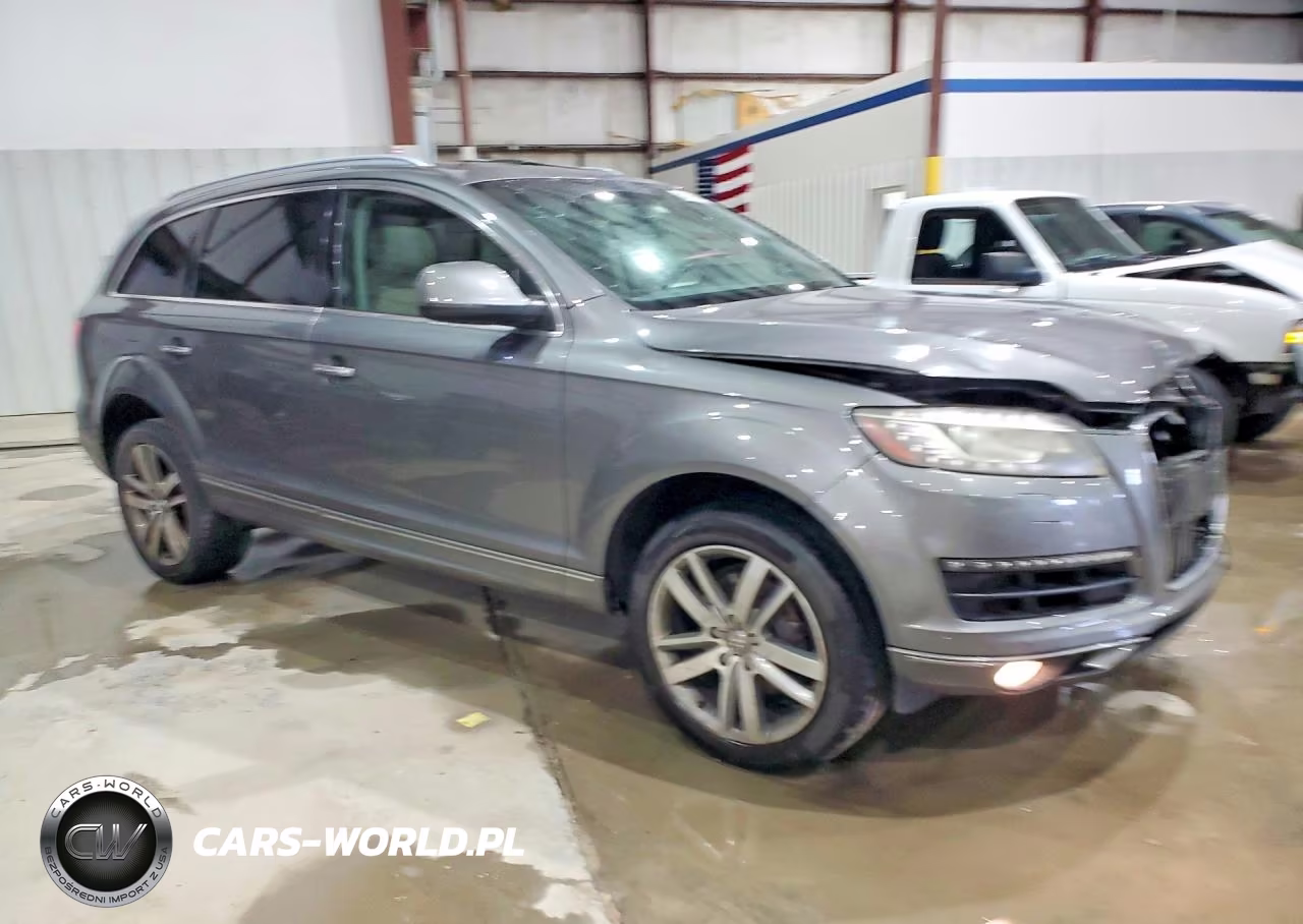 2010 Audi Q7 Premium Plus VIN:WA1LMAFE3AD008396 - 4
