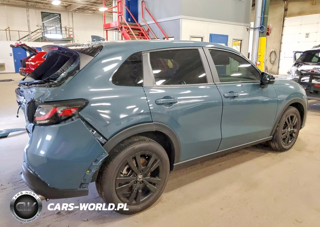 2026 Honda Hr-V Sport VIN:3CZRZ2H57TM712509 - 3
