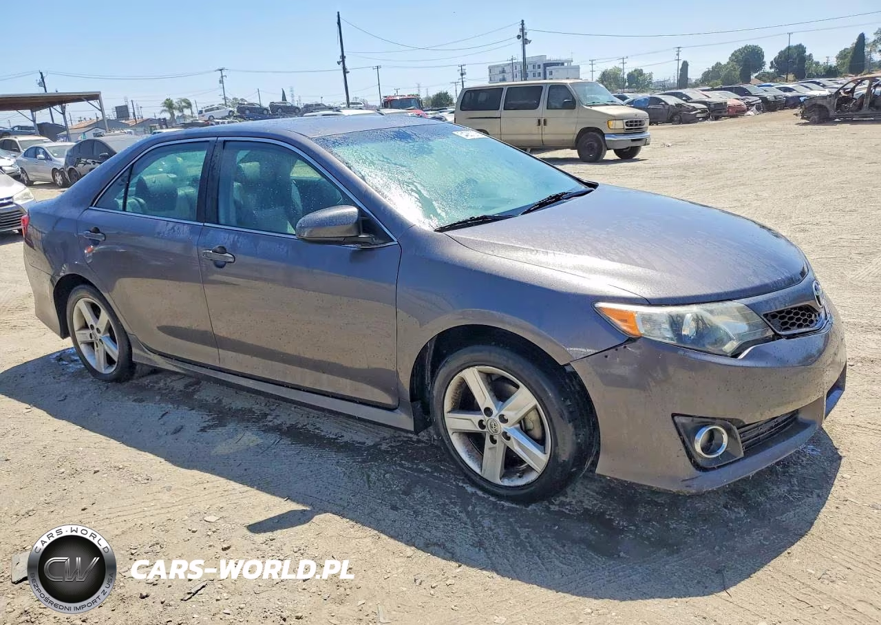 2014 Toyota Camry Se VIN:4T1BF1FK1EU804499 - 4